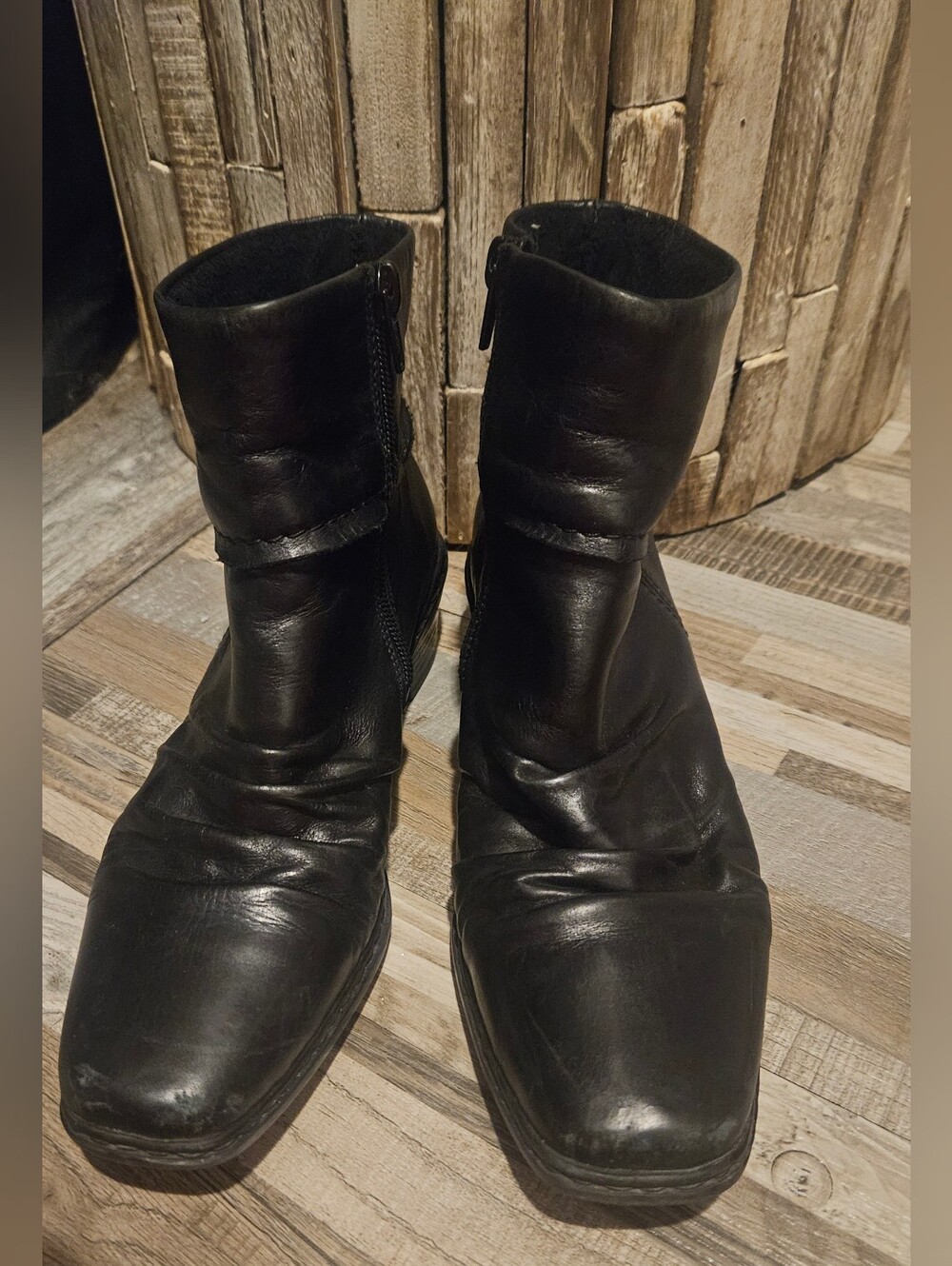 Rieker Black Supple Leather Slouch Ankle Boots. 38/7.5 US